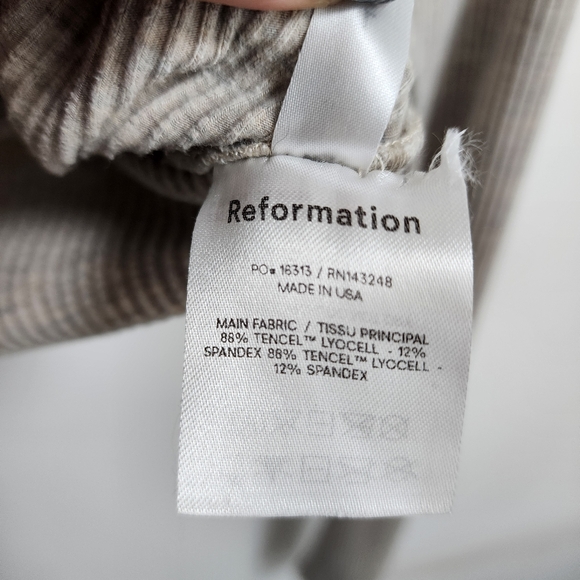 Reformation grey two piece skirt set size Large - Picture 7 of 8